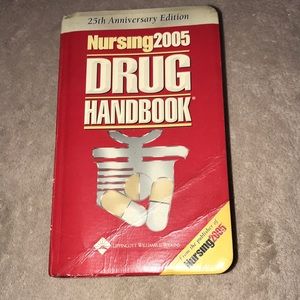 LWW 25th Anniversary edition Nursing 2005 drug handbook with CD-ROM 💕